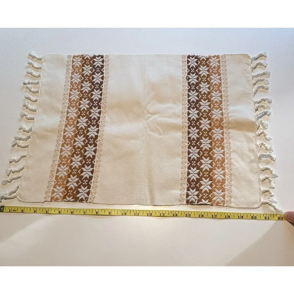 Set of 6 Vintage Woven Placemats – Reversible Brown & Tan with Fringe 22
